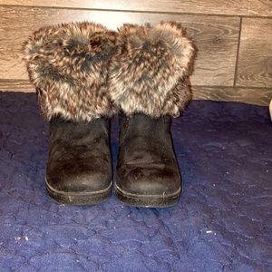 American Eagle black suede wedge boots